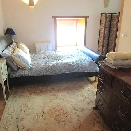 Hermitage, Villeblanche * La Chapelle-Pouilloux