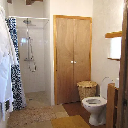 Hermitage, Villeblanche